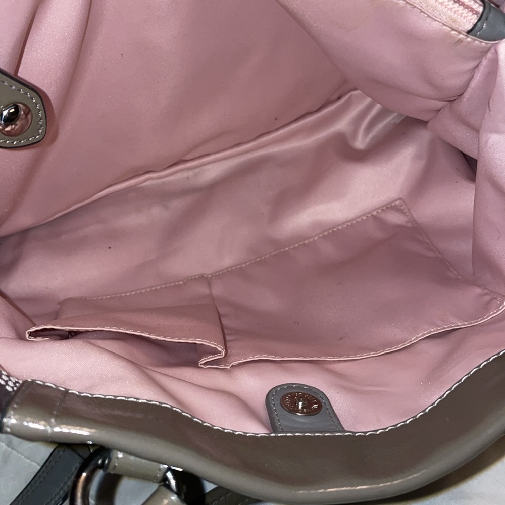 Coach Purse - Picture 6 of 7